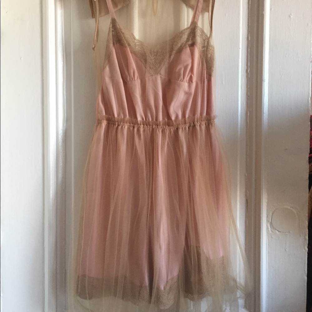 Beautiful, super feminine fairytale dress